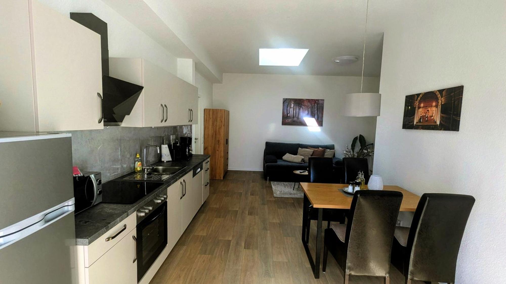 Fewo Urban Gotha-Apartment Ekhof- Am Schlosspark- Parken An Der Der Tuer- Barrierefrei, 900 Meter Zum Bahnhof - Wallbox Luaran gambar